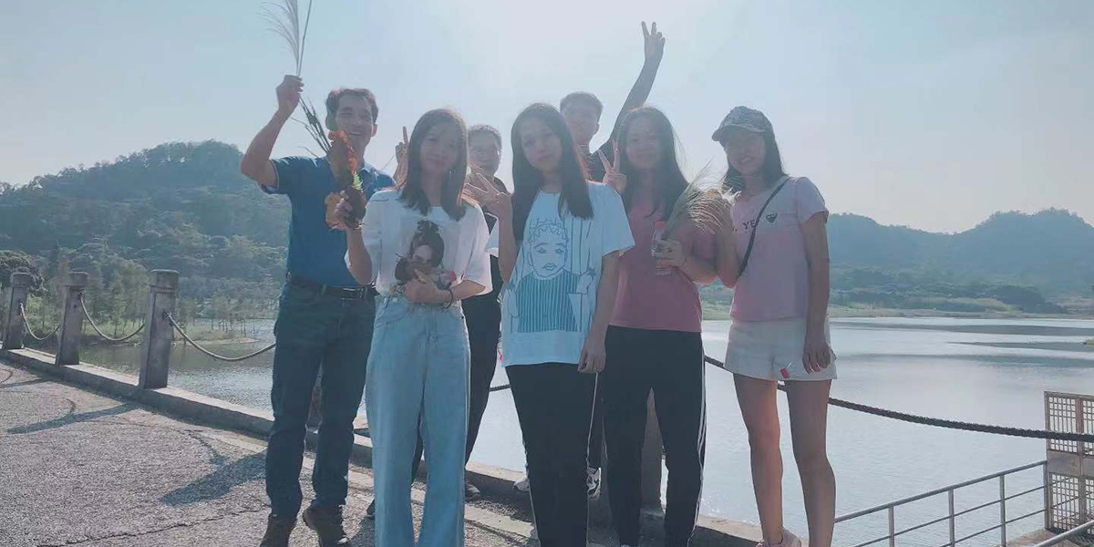 南沙华汇广场“享受大自然，与健康同行”团建活动