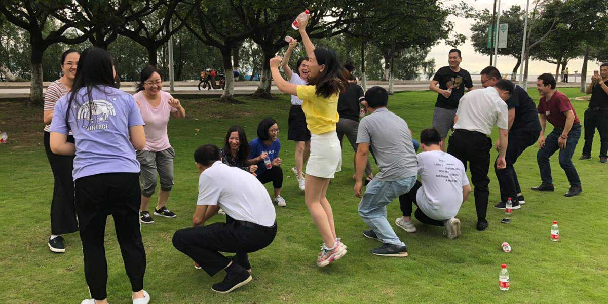 南沙华汇广场“享受大自然，与健康同行”团建活动