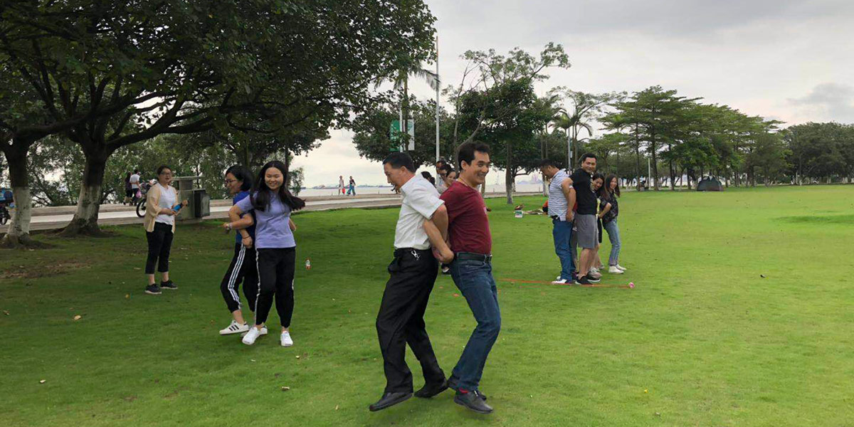 南沙华汇广场“享受大自然，与健康同行”团建活动